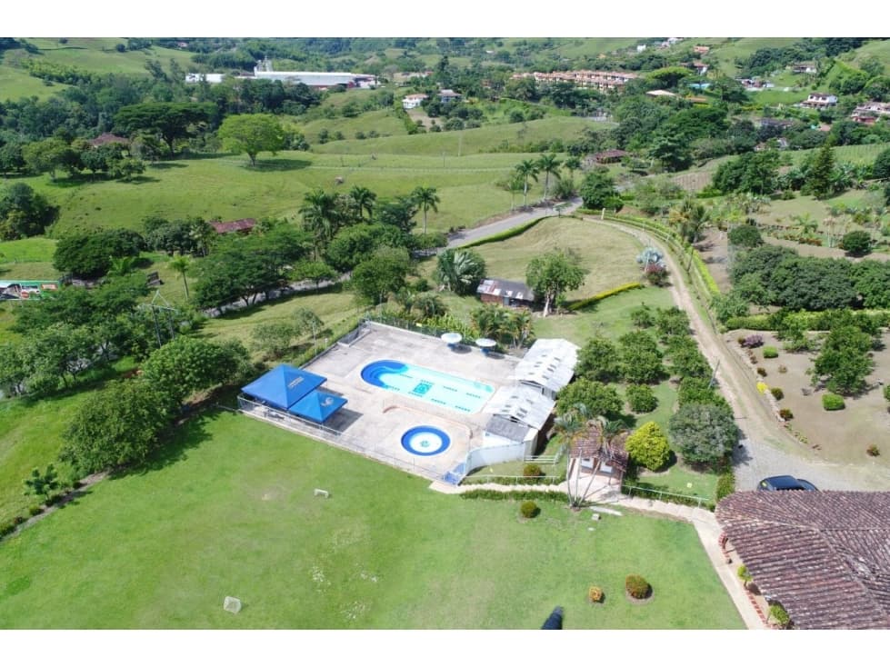 VENTA CASA CAMPESTRE ANDES VEREDA LA PRADERA SECTOR EL BOSQUE - 1