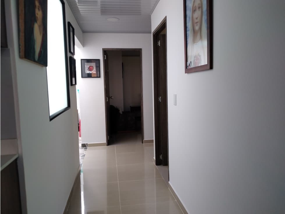VENTA APARTAMENTO 94M2 PISO 2 EXCELENTE UBICACIÓN LA UNION ANT - 1