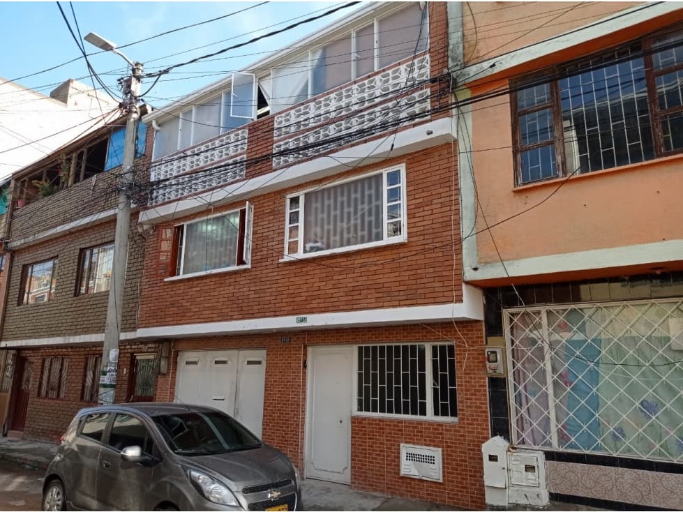 Casa en venta Kennedy Britalia - 1