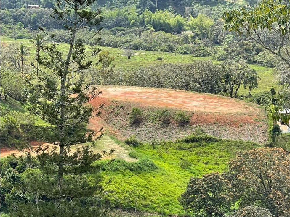 Grandioso lote en venta Porce - 1