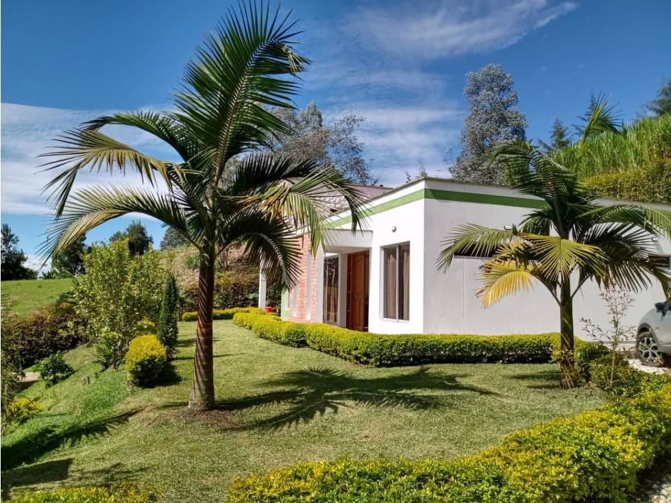 Casa para la Venta en el Carmen del Viboral - 1