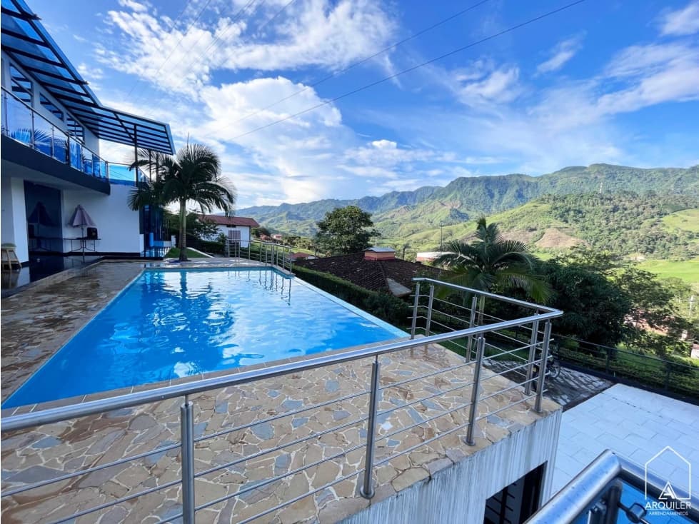 Casa campestre para venta en Andes Antioquia via Hispania - 1