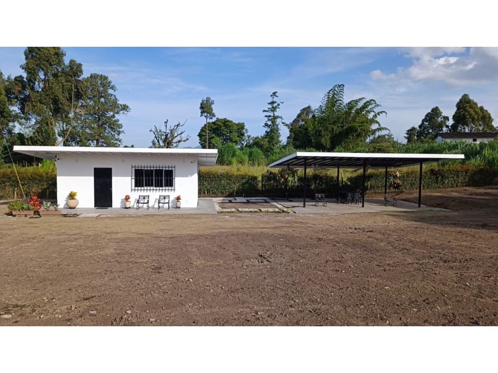 Arriendo Lote de 5.400.m2 explanados - 1