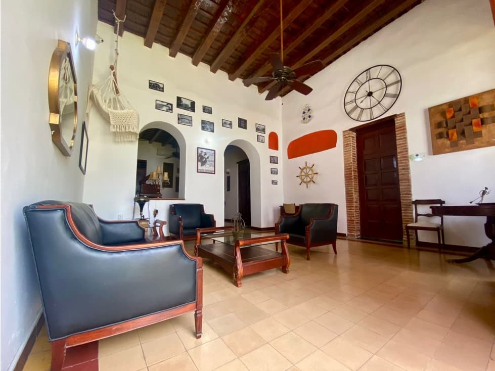 ¡OPORTUNIDAD! SE VENDE HOTEL EN EL CENTRO HISTÓRICO DE SANTA MARTA - 1