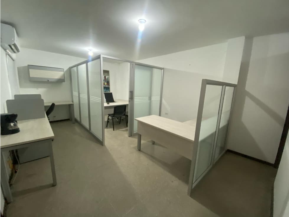 SE ARRIENDA OFICINA EN EL CENTRO HISTÓRICO, SANTA MARTA - 1