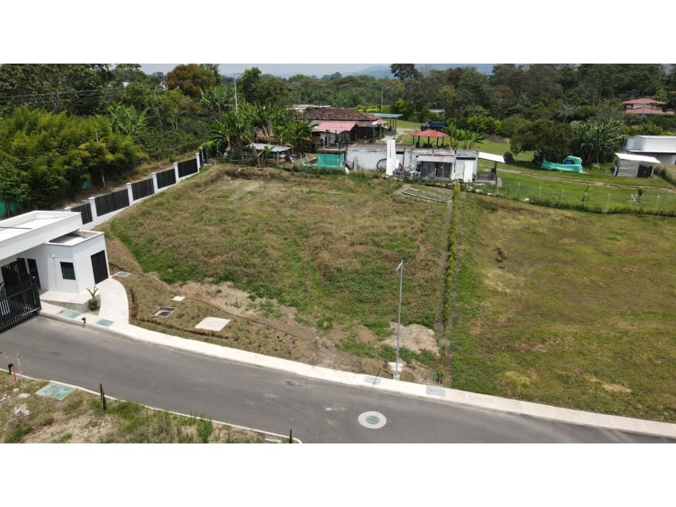 LOTE EN VENTA CONDOMINIO CERRADO EN CALARCA, QUINDIO - 1