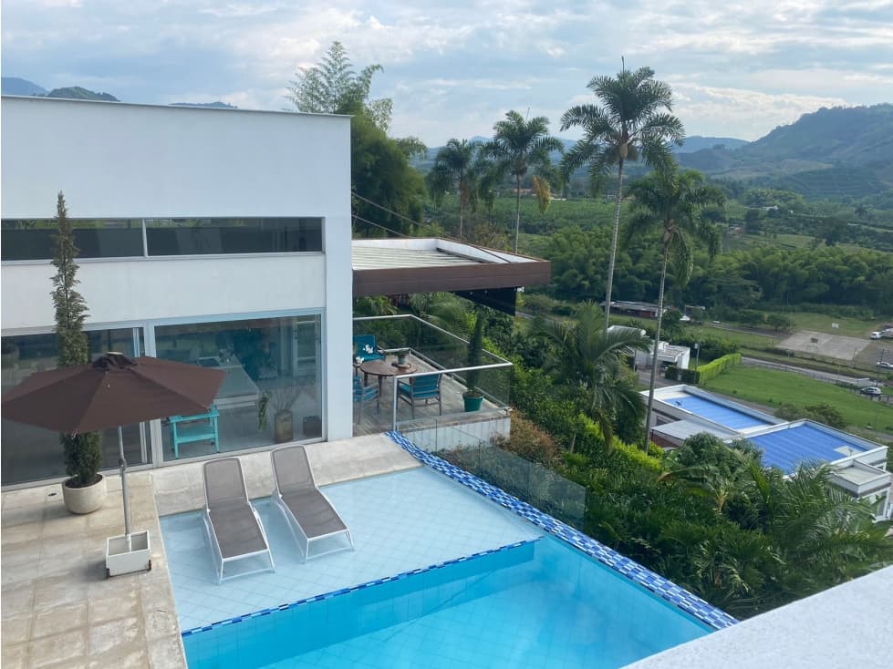 Casa campestre en arrendamiento - Vereda Las Pavas - Manizales - 1