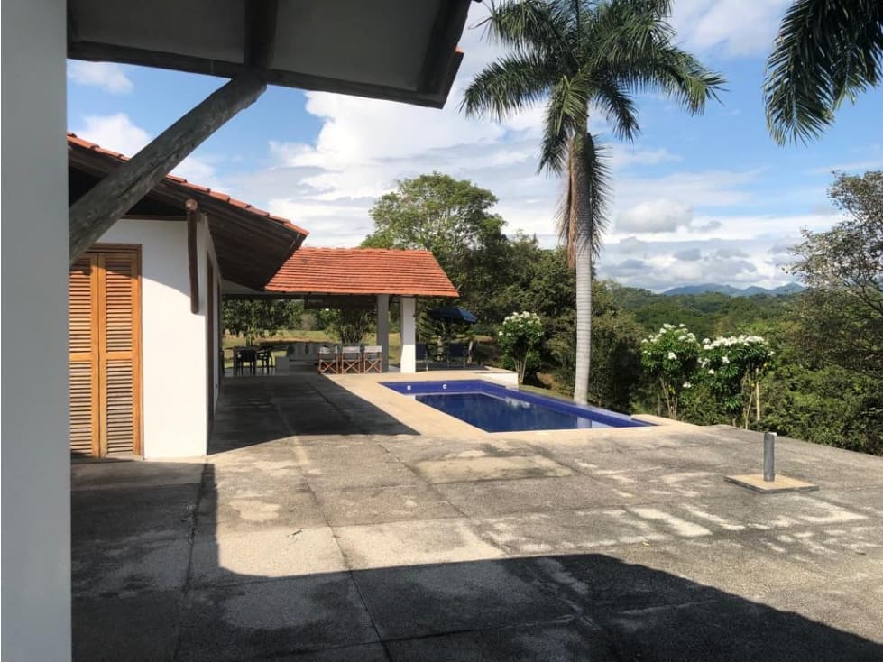 Finca o lote Tocaima: 30 hectáreas - 1