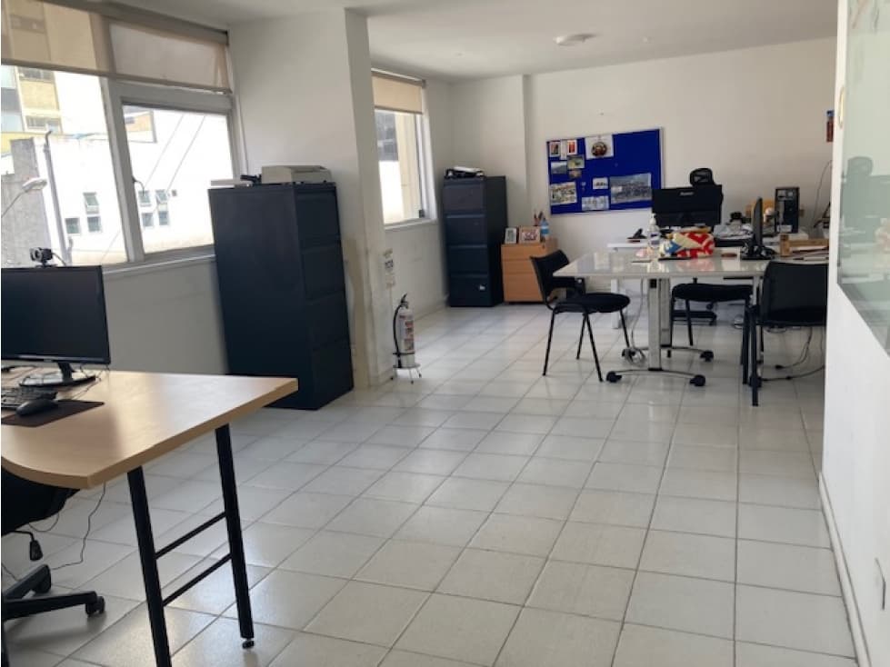 OFICINA EN ARRIENDO CENTRO INTERNACIONAL - 1