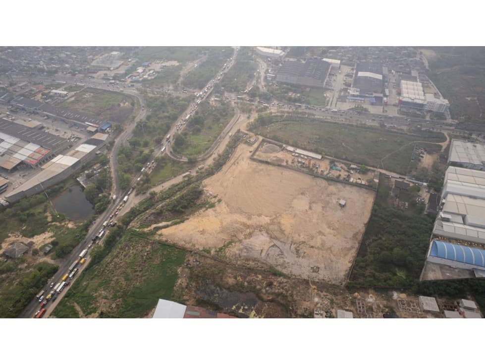 ARRIENDO LOTE COMERCIAL E INDUSTRIAL - 1