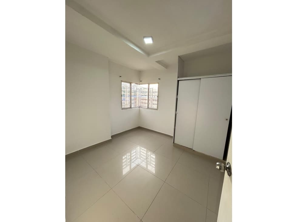 SE ARRIENDA APARTAMENTO SEGUNDO PISO BARRIO BUENOS AIRES TULUÁ VALLE - 1