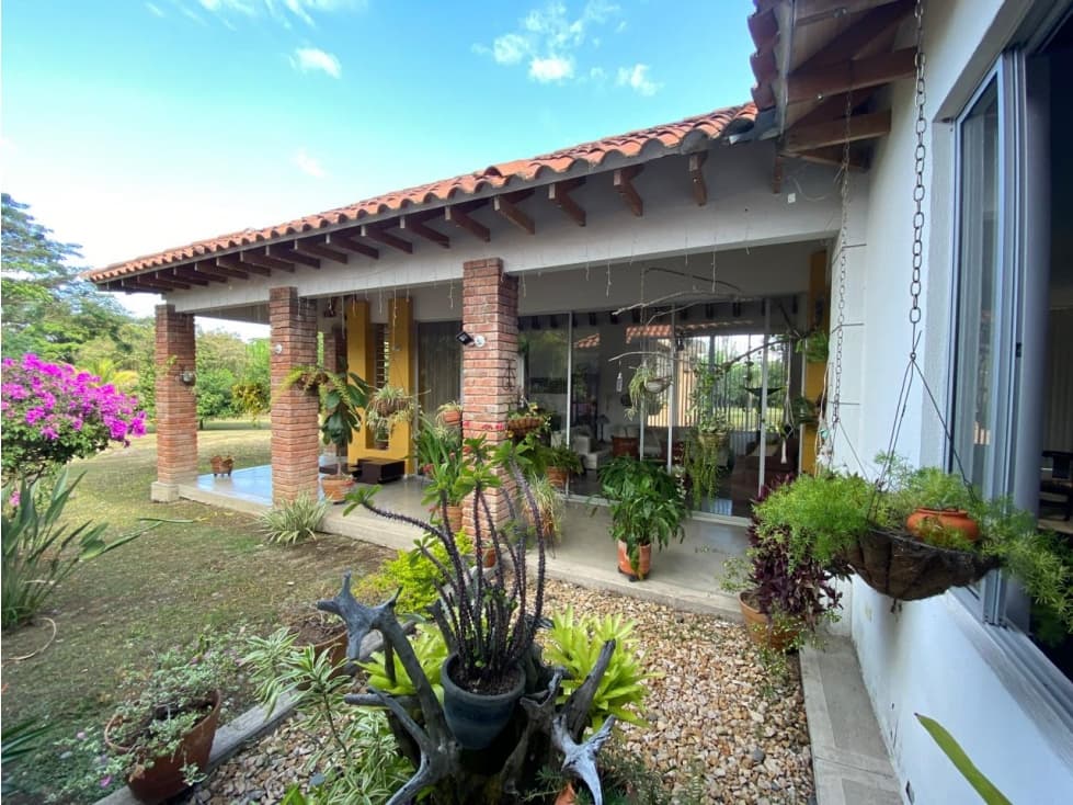 SE VENDE CASA CAMPESTRE BUGALAGRANDE VALLE. - 1
