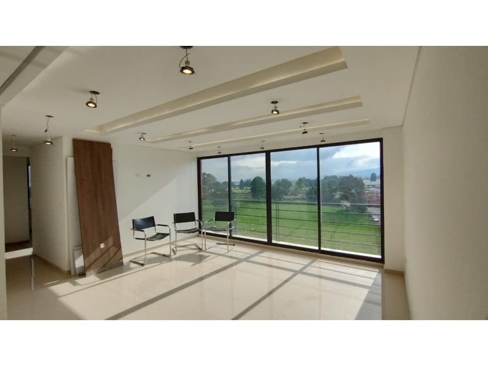 Vendo apartamento en Torres de Serengueti El Rosal - 1
