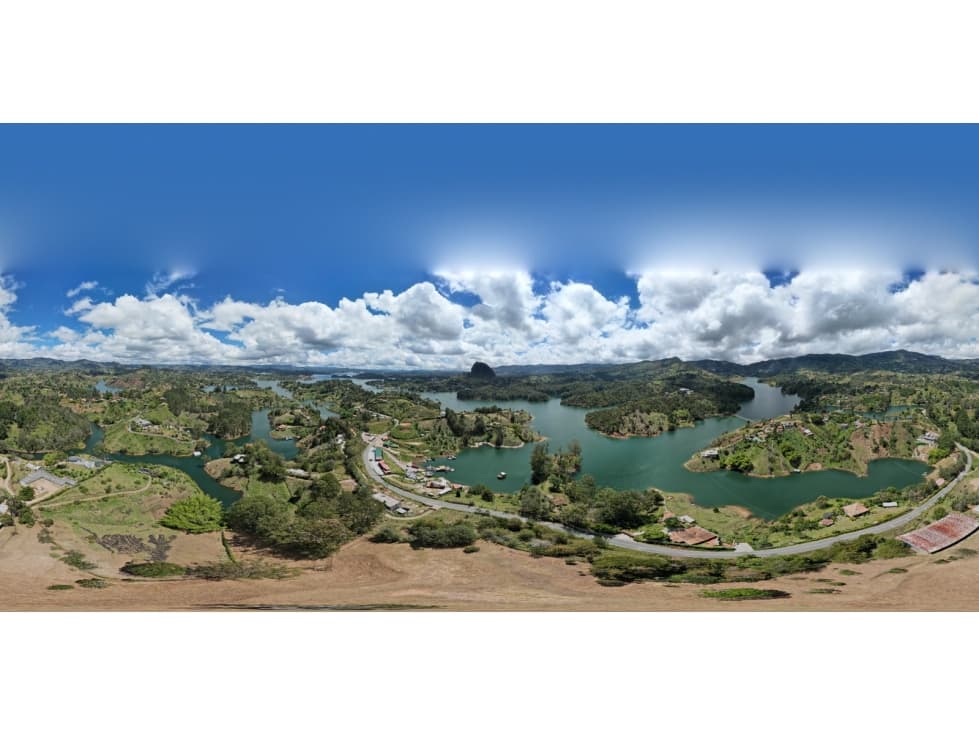 Lote en venta entre El peñol y Guatape - 1