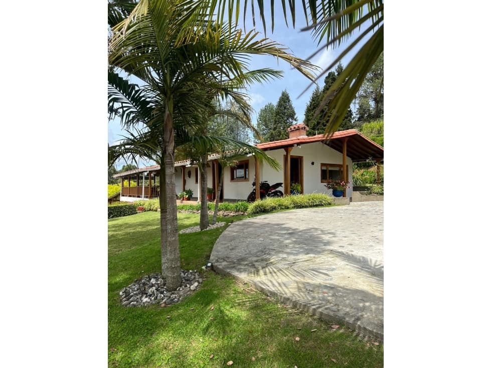 Casa para la Renta Amoblada en Guarne - 1