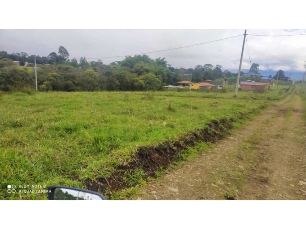 LUXA INMOBILIARIA VENDE PARCELA VÍA VEREDA SANTA ROSA. LOTE ESQUINERO - 1