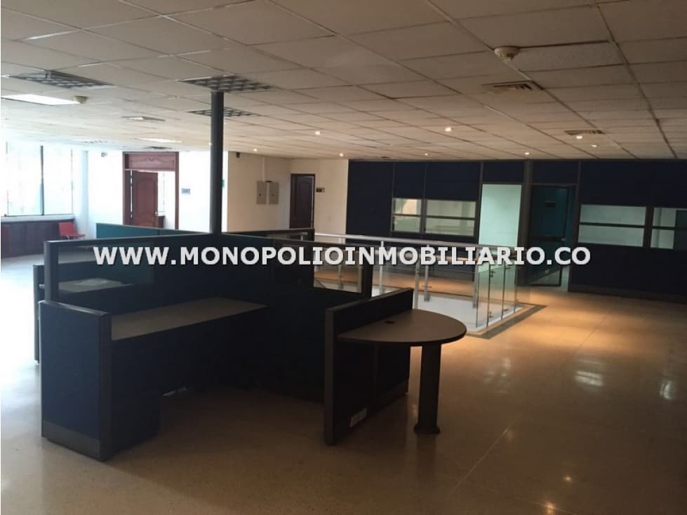 OFICINA EN ARRENDAMIENTO - SECTOR SAN FERNANDO, ITAGÜI COD: 22536 - 1