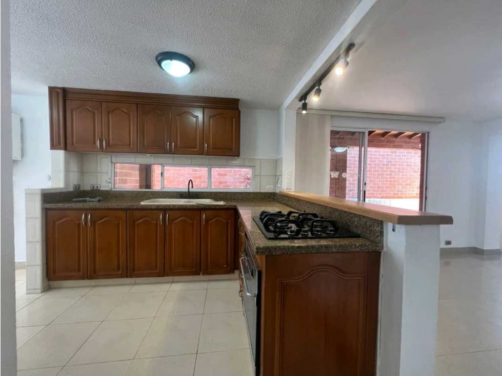 Se arrienda casa en la Estrella cerca al mall Guayabal - 1