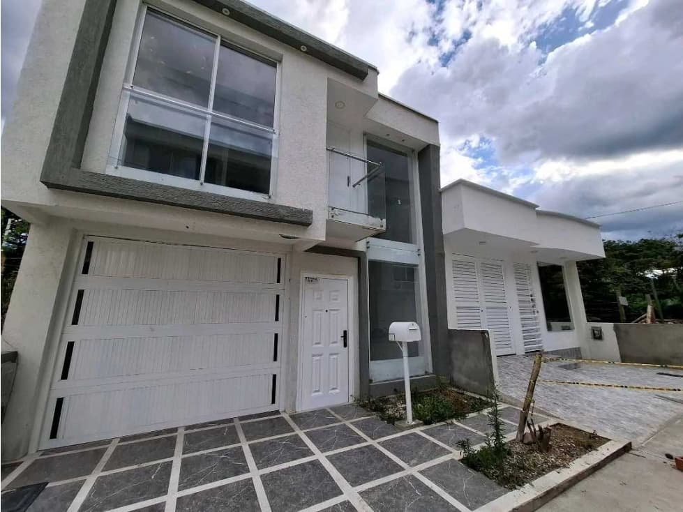 SE ARRIENDA CASA LAURELES CARTAGO VALLE - 1