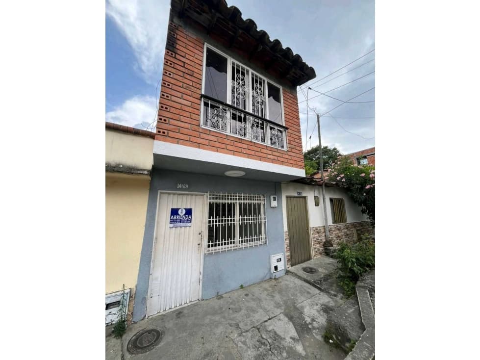 SE ARRIENDA CASA REPUBLICA CARTAGO VALLE - 1