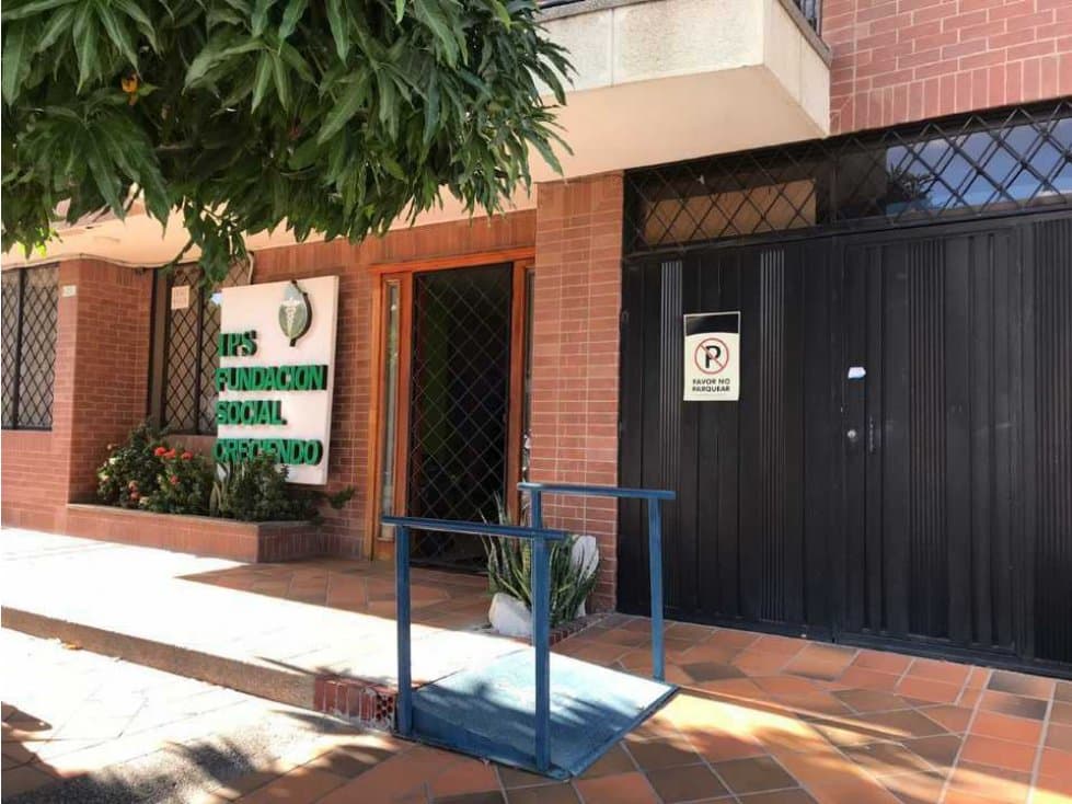 VENDO APARTAMENTO BARRIO OBRERO - 1