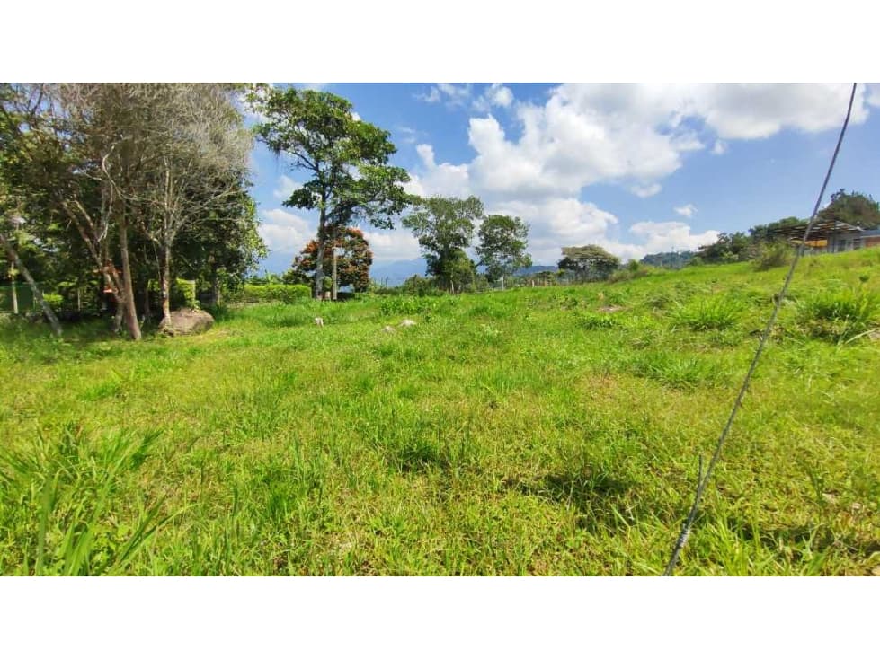 Venta de lote en Condominio en La Mesa Cund COL, área de 1046 M2 - 1