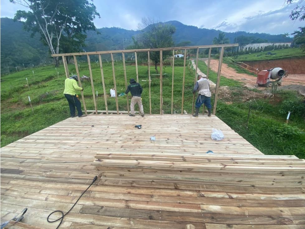 Cabaña en Venta Amalfi Antioquia - 1
