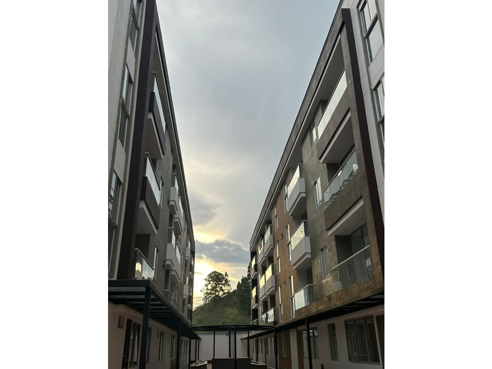 Venta de Apartamento Nuevo en El Santuario Antioquia - 1