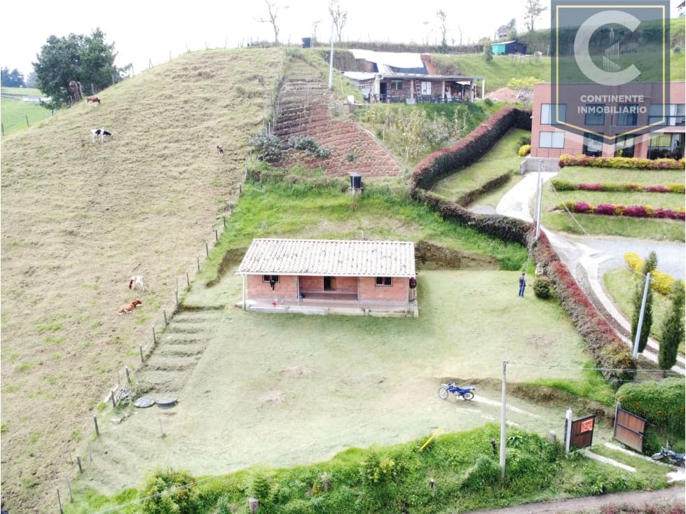 VENTA CASA CAMPESTRE LA CUCHILLA SAN PEDRO DE LOS MILAGROS - 1