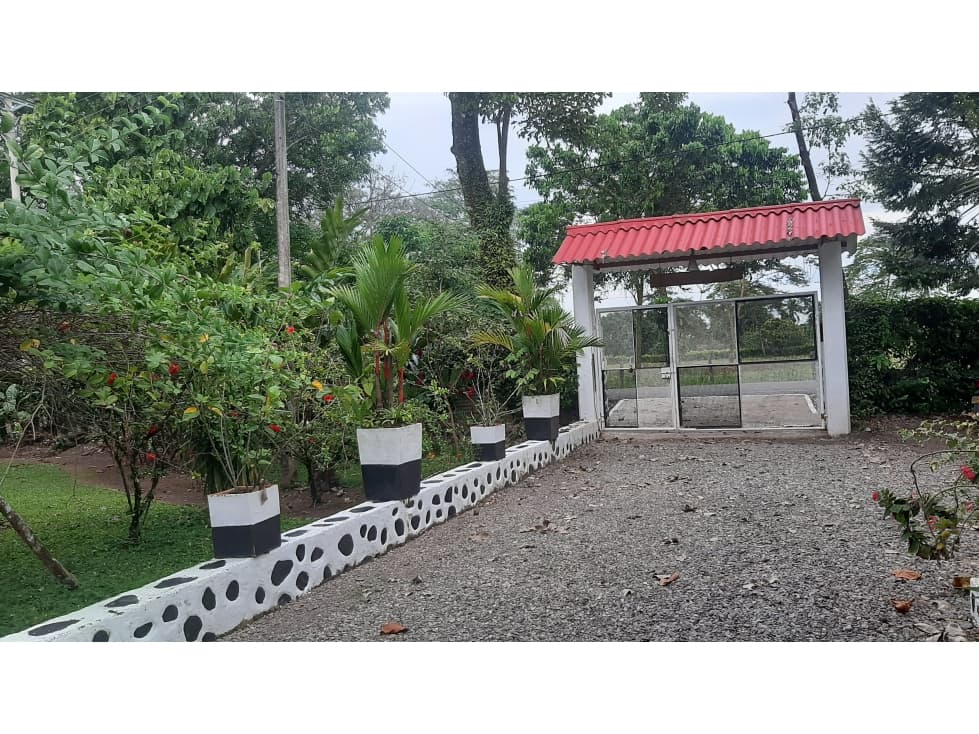 SE VENDE CASA EN CUMARAL META - 1
