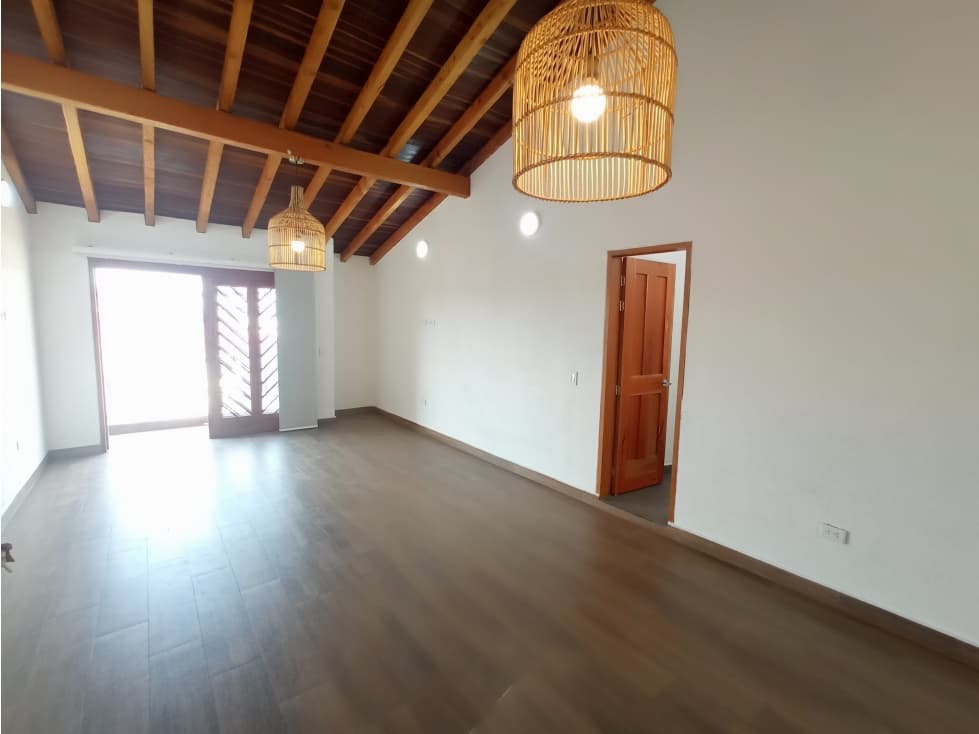 130m2 Apartamento en El Carmen de Viboral - 1