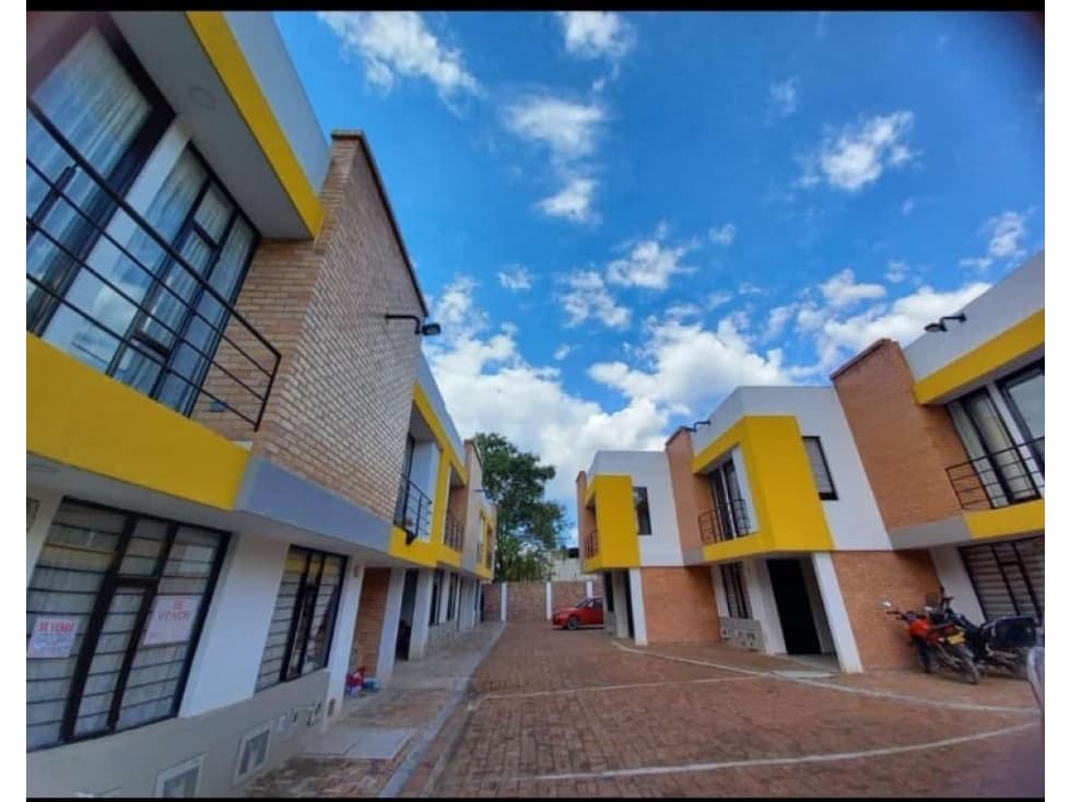 Casa No 01 Barrio los Laureles - Sogamoso - 1