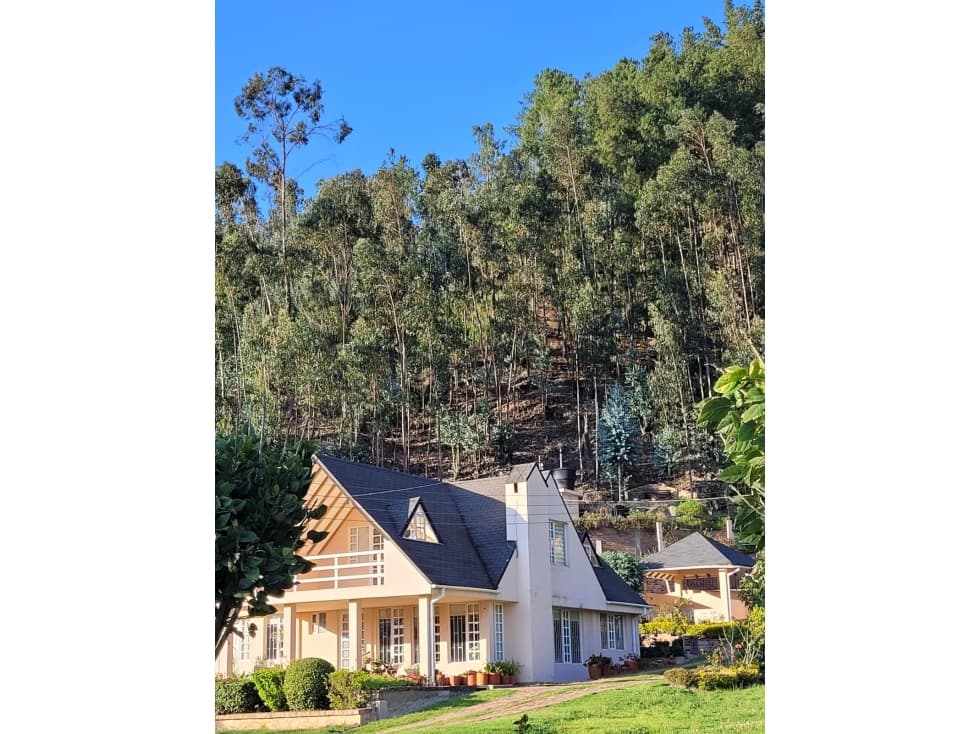 Espectacular lote en Nobsa Boyaca, opcion de venta casa lote contiguo - 1