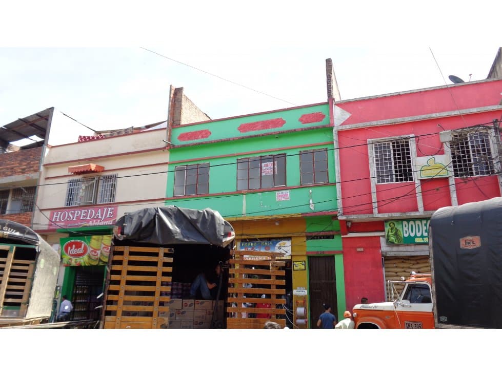 LOCAL EN ARRIENDO SECTOR EL MERCADO - 1
