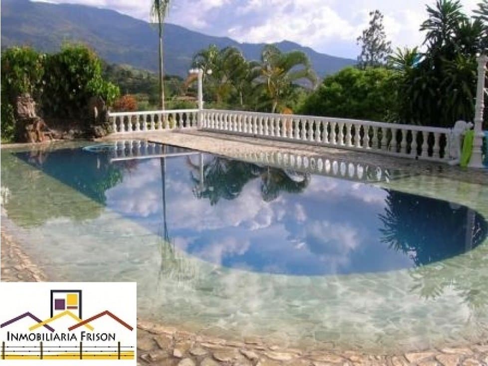 Alquiler de Finca de Recreo en Girardota - 1