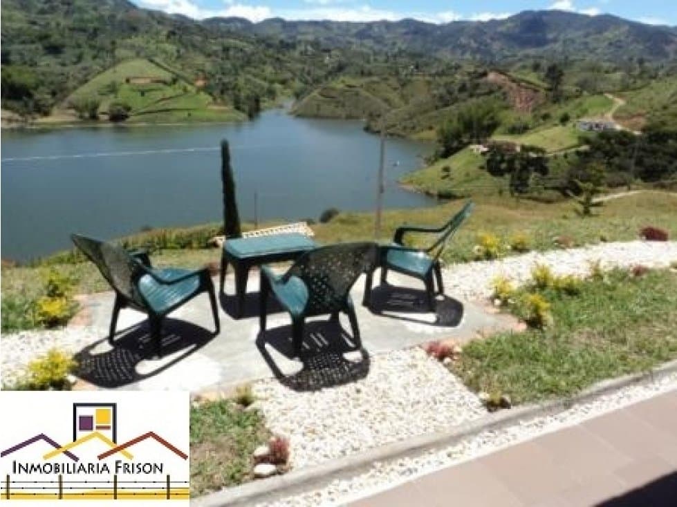 Alquiler  de Finca de Recreo  en Guatape - 1