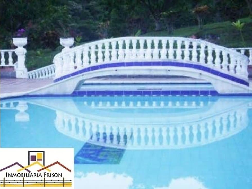 Alquiler de Finca de Recreo en Girardota - 1