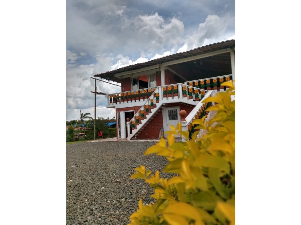CASA CAMPESTRE PARA VENTA EN ALCALA - 1
