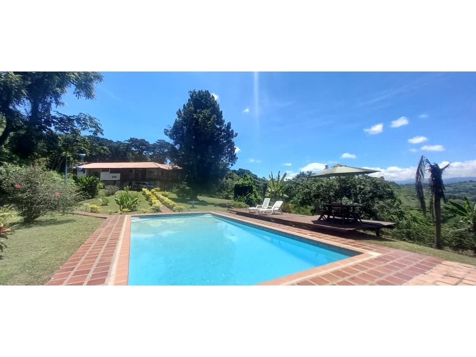 FINCA EN ALQUILER SANTAGUEDA 12 PAX - 1