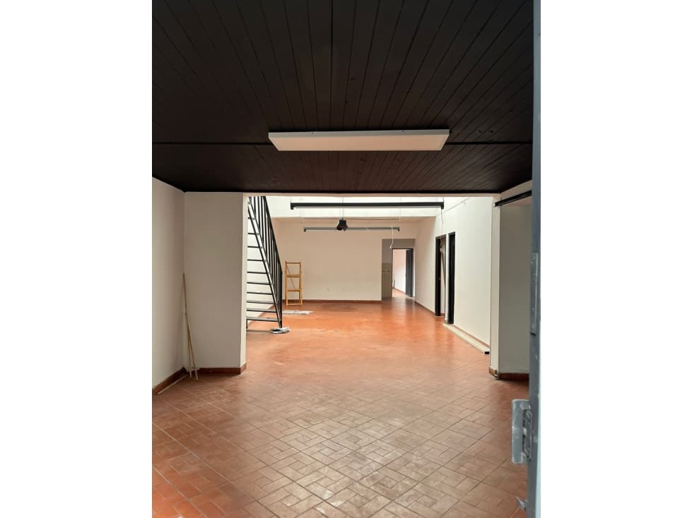 ARRIENDO BODEGA CENTRO BUCARAMANGA - 1