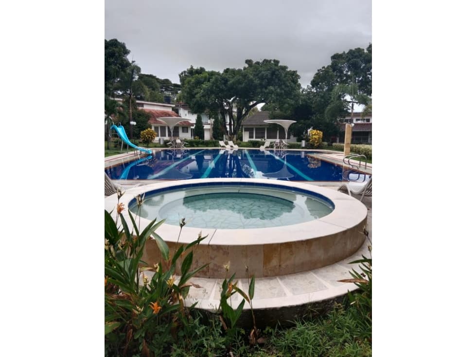 VENTA CASA EN CONDOMINIO - 1