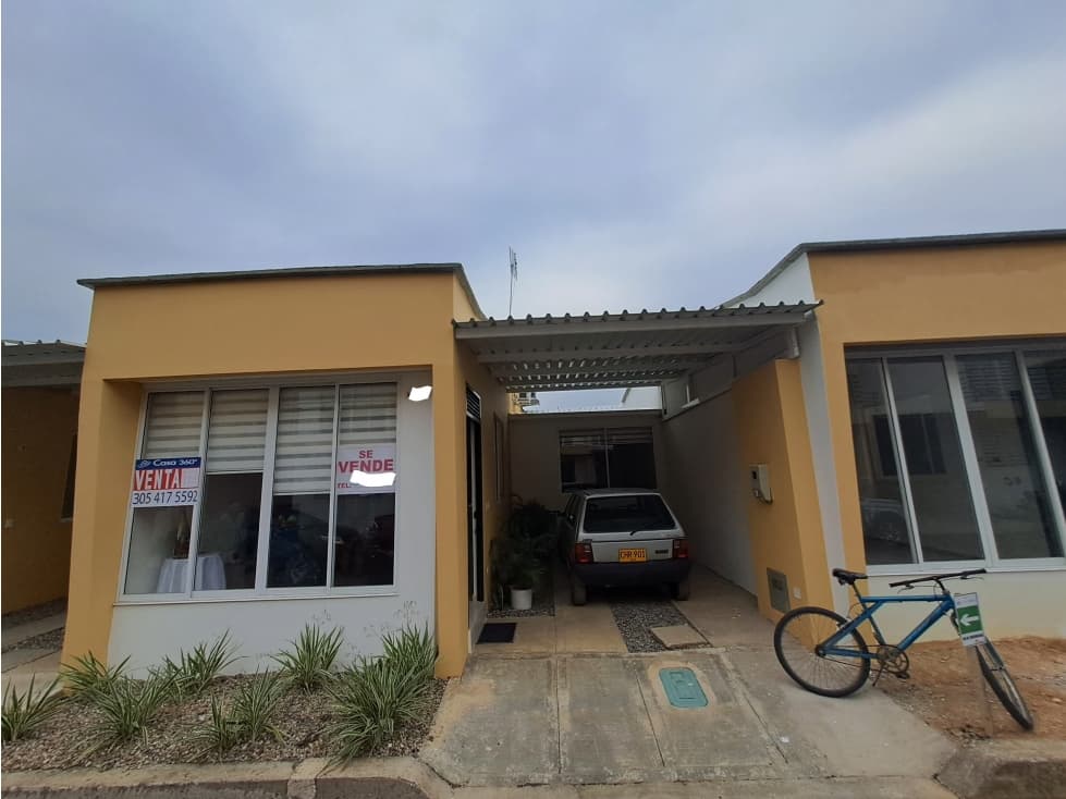 VENTA CASA  EN  CUMARAL - META - 1