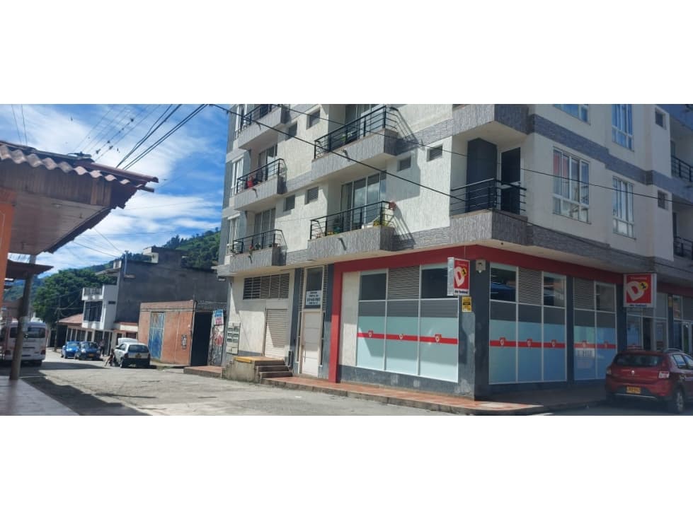LOCAL COMERCIAL ARRENADADO A D1 Cajamarca - 1