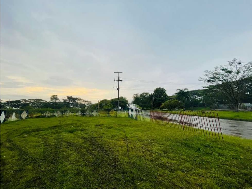 SE VENDE LOTE BUGA CERCA A LA BASILICA WASI: 5113926  (L.O) - 1