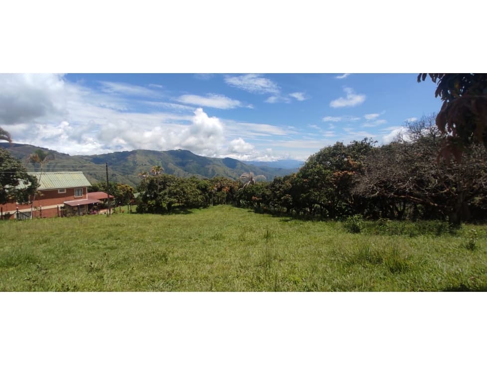 VENTA DE FINCA A 1 HORA DE MEDELLIN, MUNICIPIO EBEJICO - 1
