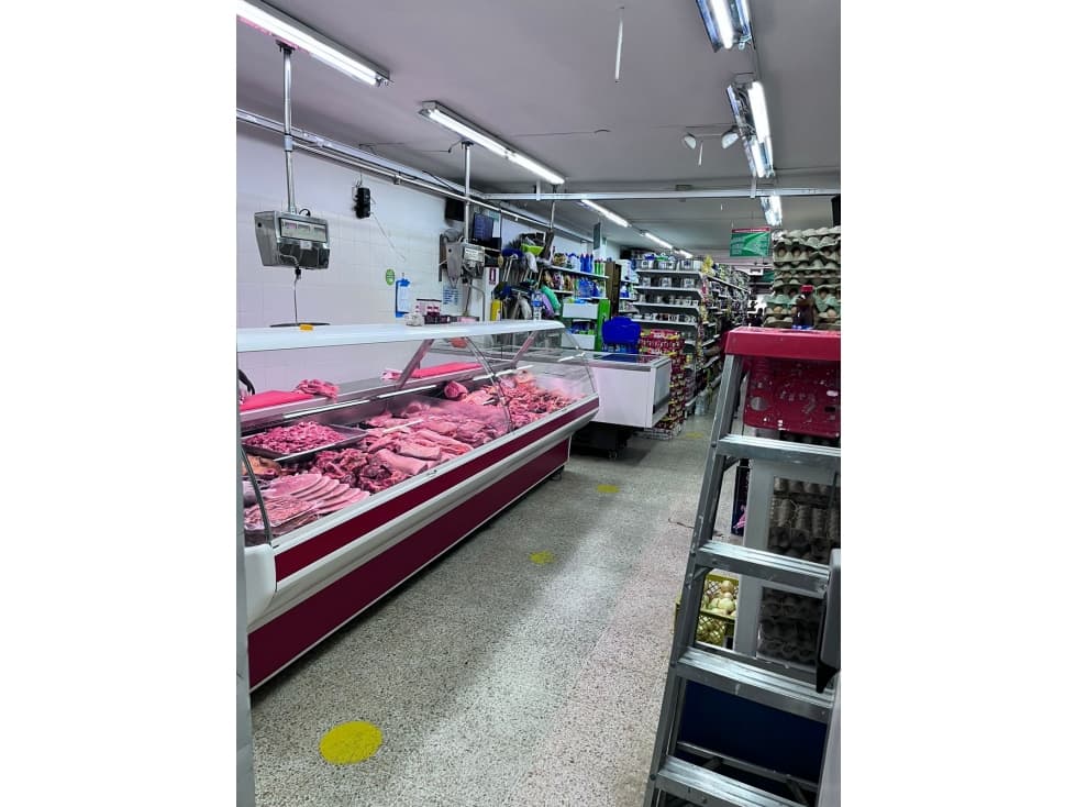 SUPERMERCADO EN VENTA DONMATÍAS - 1