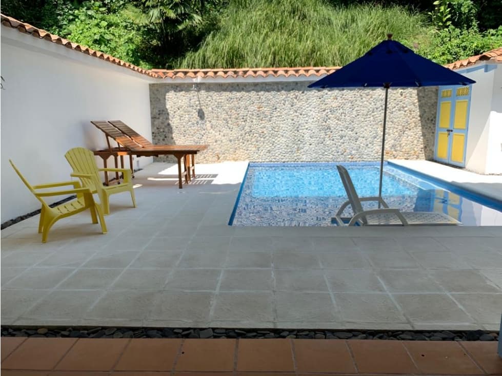 Venta Lujosa Casa en Parcelación en Sector Cauca Viejo - 1