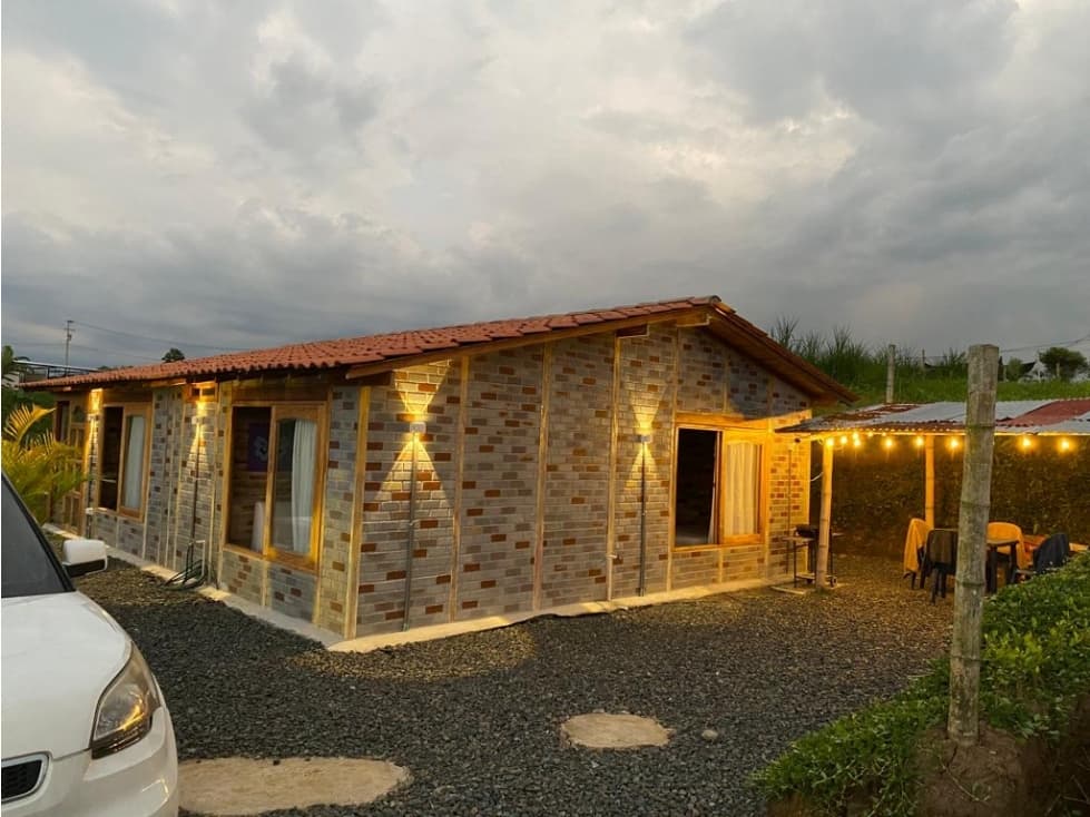 Venta Casa Campestre Parcelación Los Sauces- Cerca Alcalá - 1