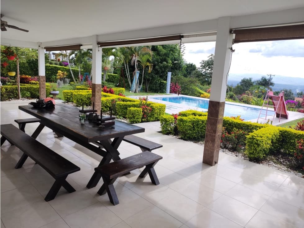 CASA CAMPESTRE EN CERRITO CONJUNTO RESIDENCIAL COLINOS DE NIZA  - 1