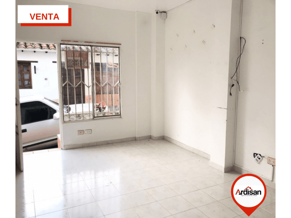 LOCAL COMERCIAL EN VENTA - 1